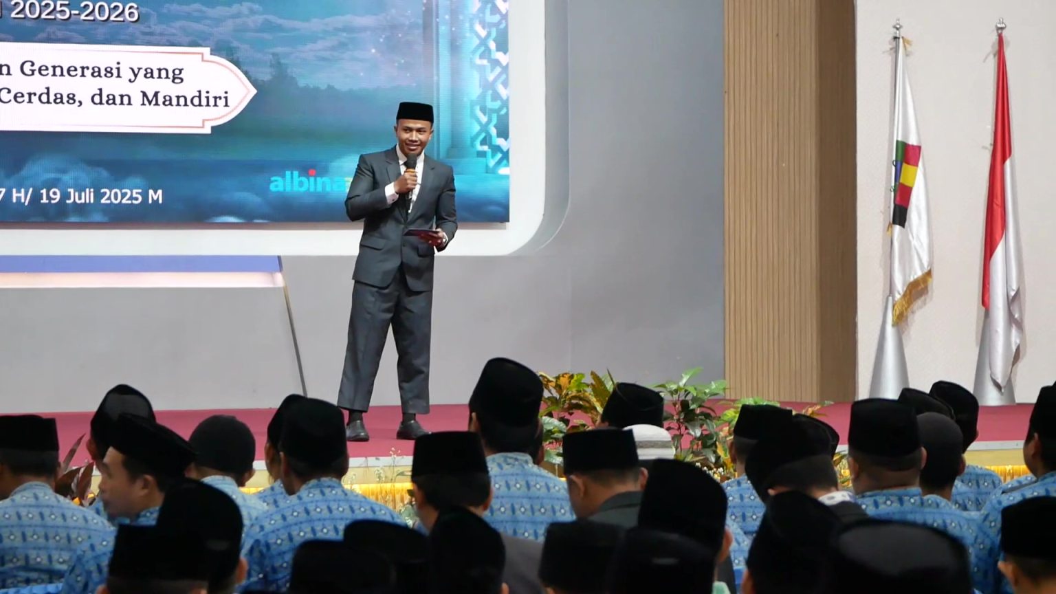 Serah Terima Santri Baru 2025