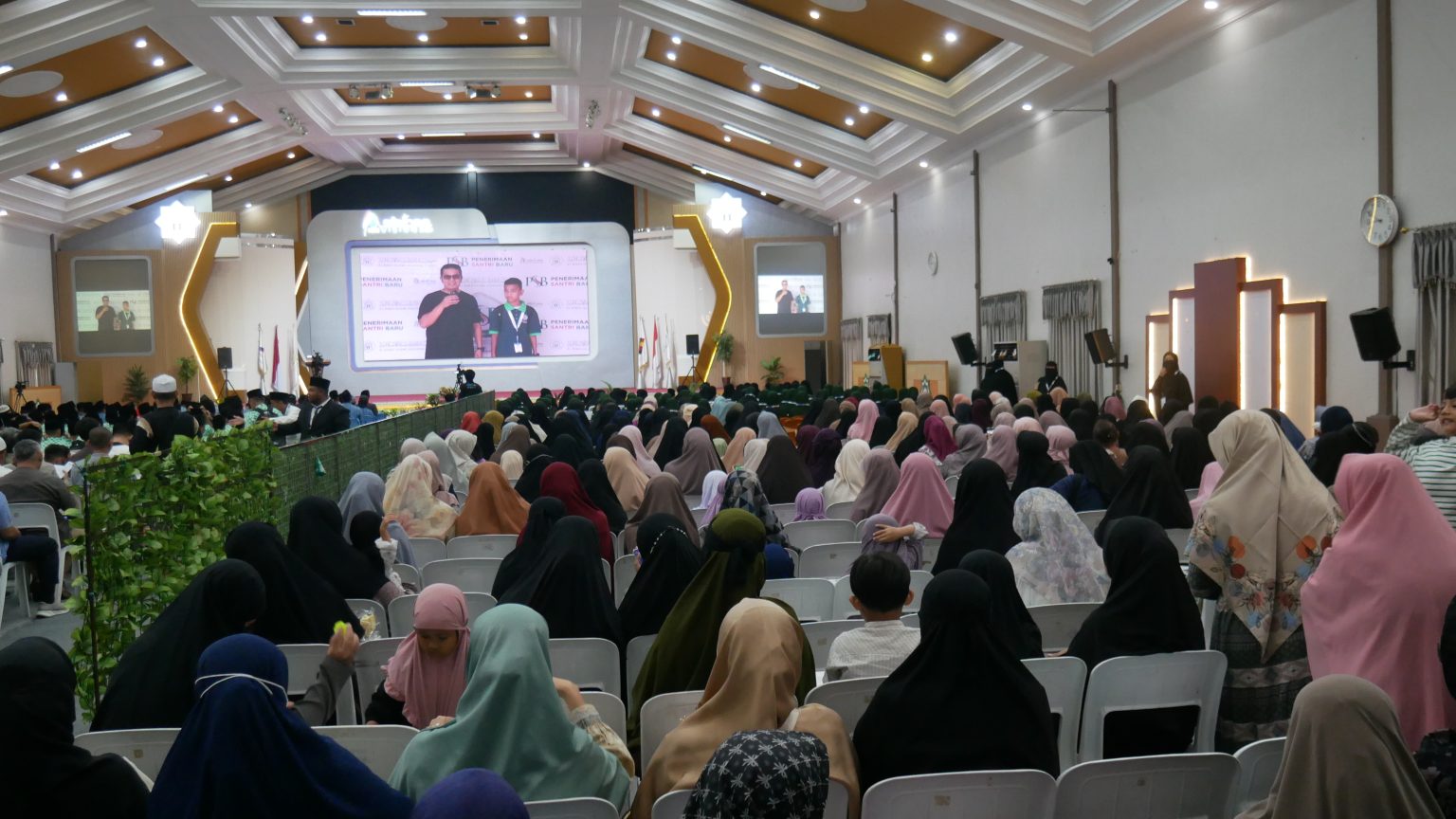 Serah Terima Santri Baru 2025