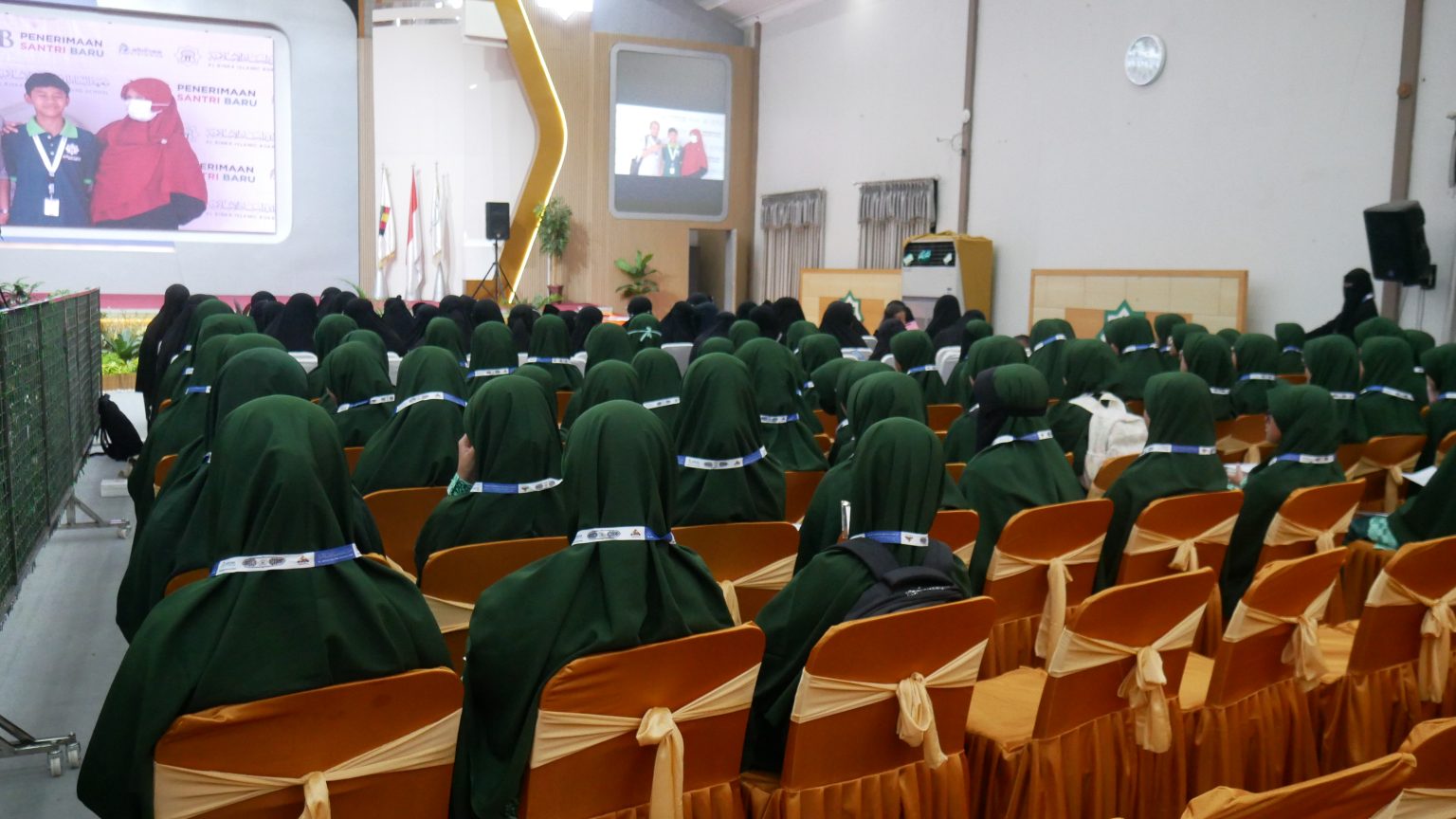 Serah Terima Santri Baru 2025